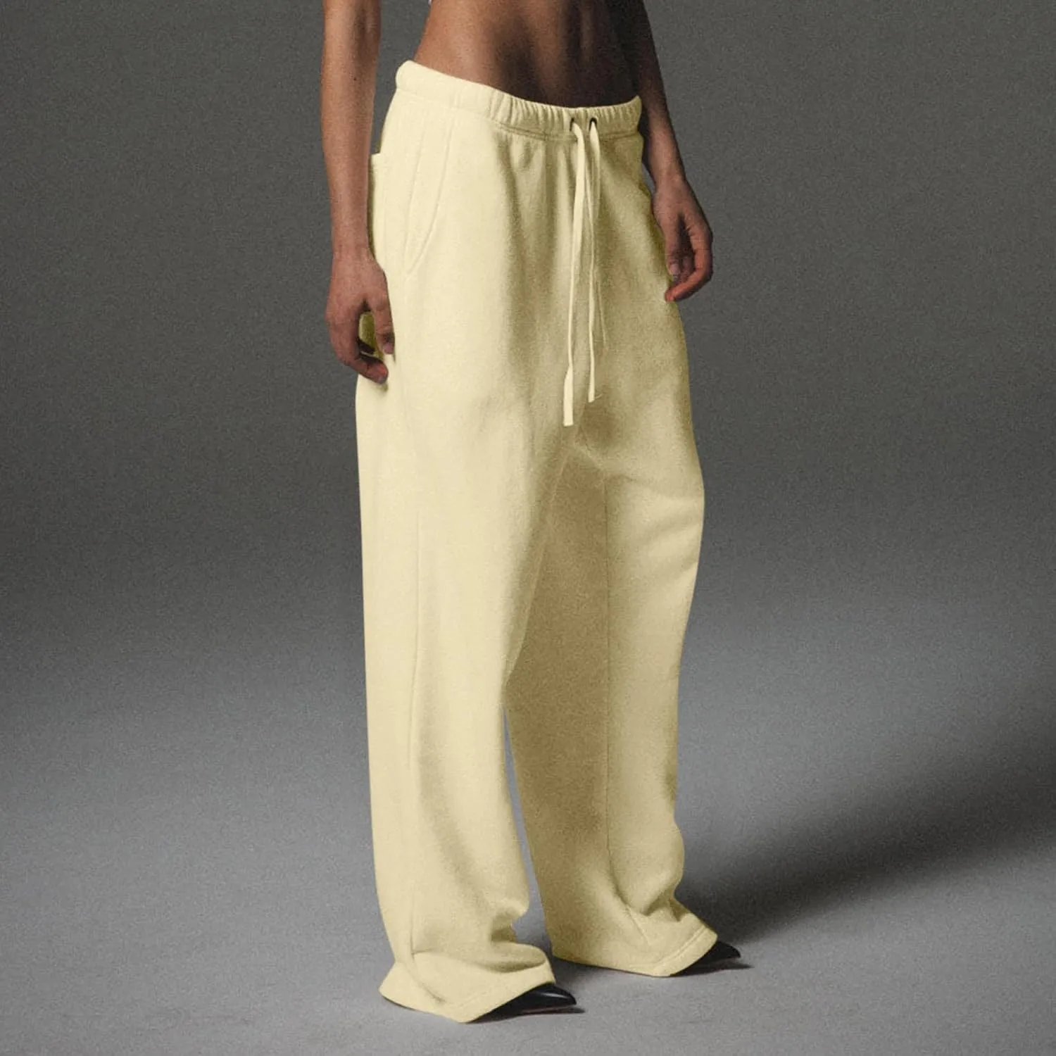 Wide Leg Sweatpants Women Casual Comfy Fleece Lined Joggers Baggy Drawstring Low Rise Sweat Pants with Pockets