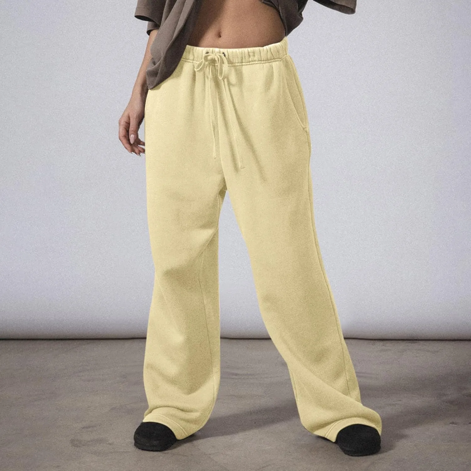 Wide Leg Sweatpants Women Casual Comfy Fleece Lined Joggers Baggy Drawstring Low Rise Sweat Pants with Pockets