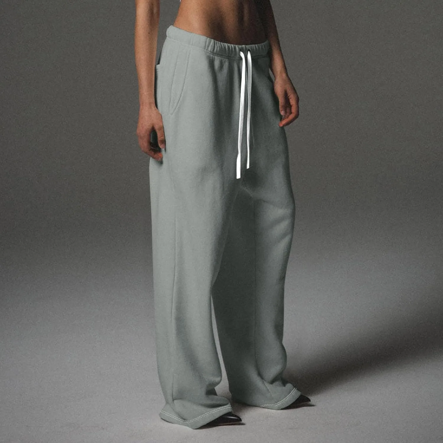Womens Cargo Sweatpants Oversized Fleece Joggers Fall Fashion Outfits Y2k Clothes 2025 Workout Joggers Pants Pockets