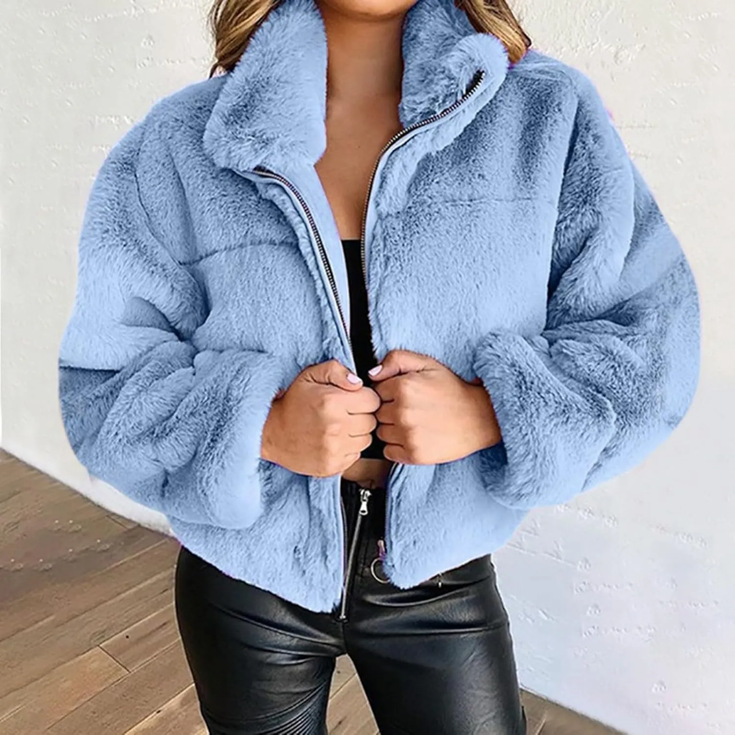 Women's Faux Fur Coat Winter Cropped Fleece Stand collar Zip Up Jackets Shaggy Fluffy Warm Comfy Outerwear Coats