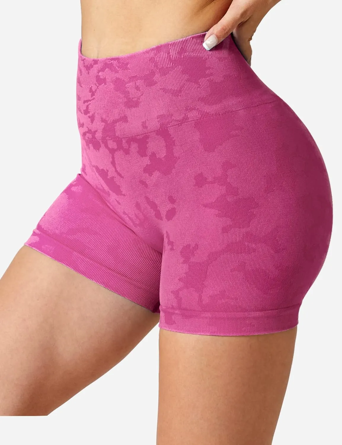 YEOREO Kali Women Scrunch Shorts 3.6" Camo Workout Shorts Seamless High Waisted Gym Shorts Booty Shorts